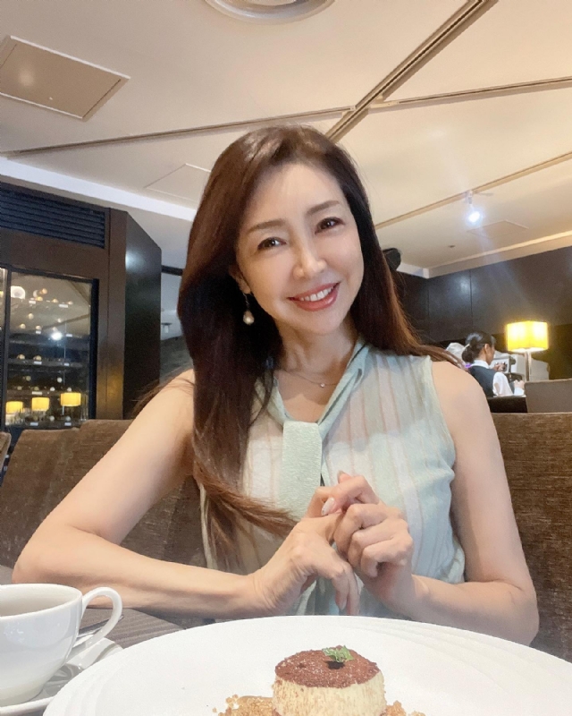 陳蓉秀的第一张照片--包头相亲服务中心