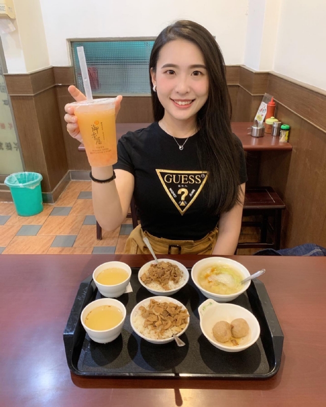 涵涵的第一张照片--包头相亲服务中心