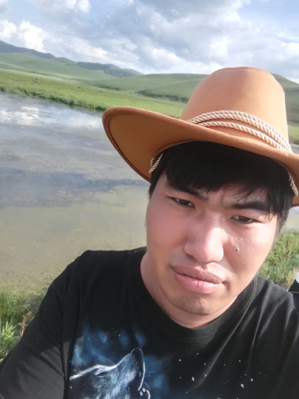 LOVE的誓言的第二张照片--包头相亲服务中心