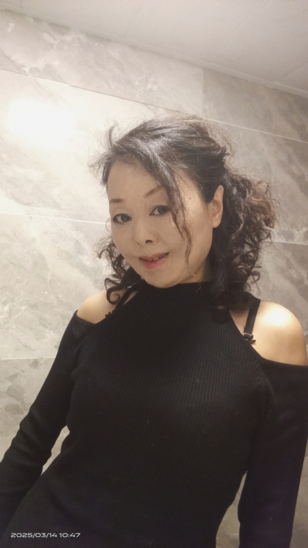 阿春的第三张照片--包头相亲服务中心