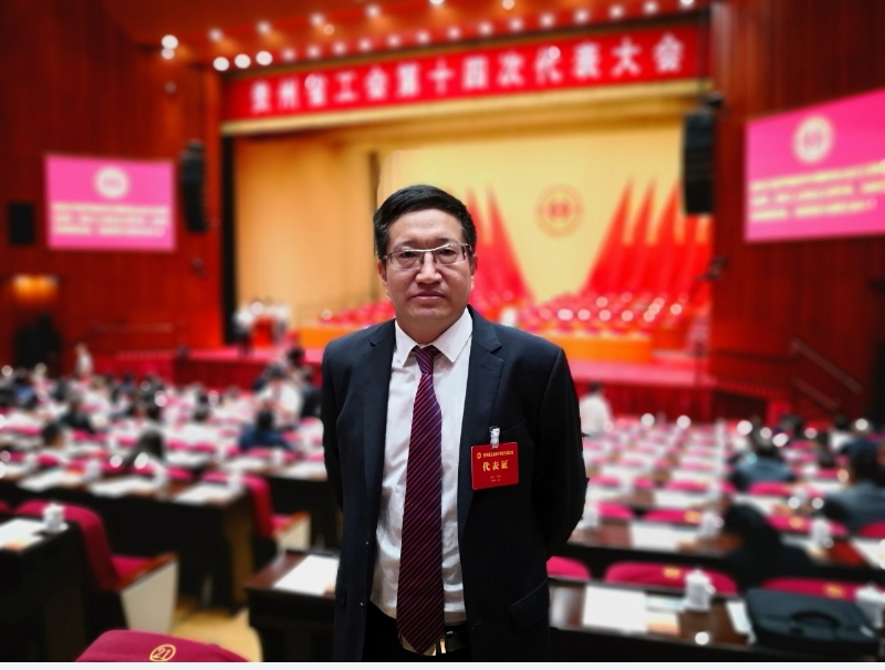 蓝天雁的第一张照片--包头相亲服务中心