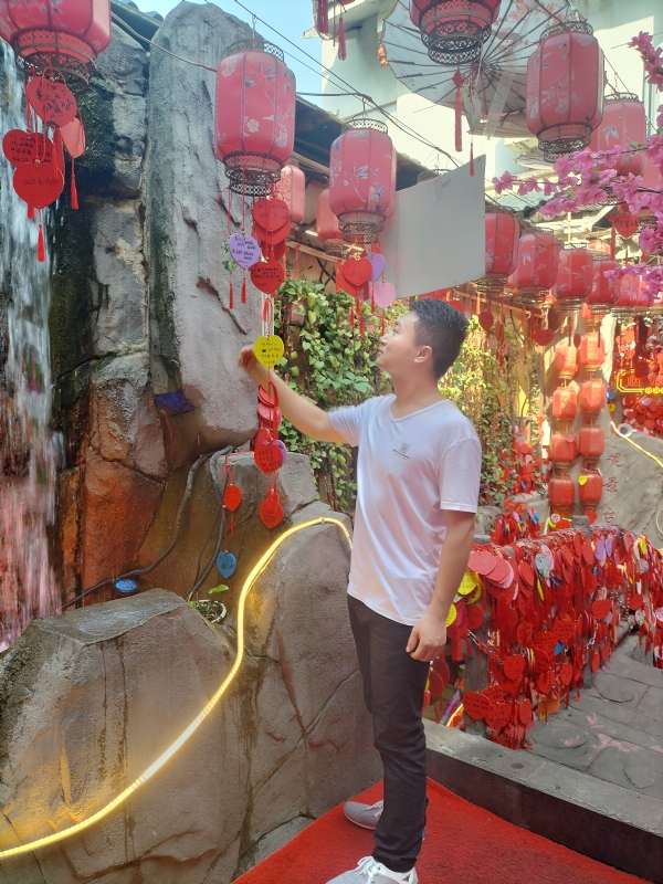 时间不语的第一张照片--包头相亲服务中心