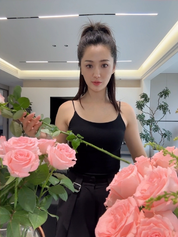 喜糖的第一张照片--包头相亲服务中心