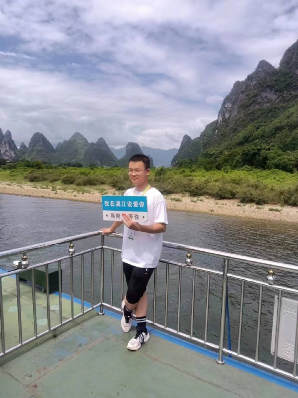 决胜时刻的第一张照片--包头相亲服务中心