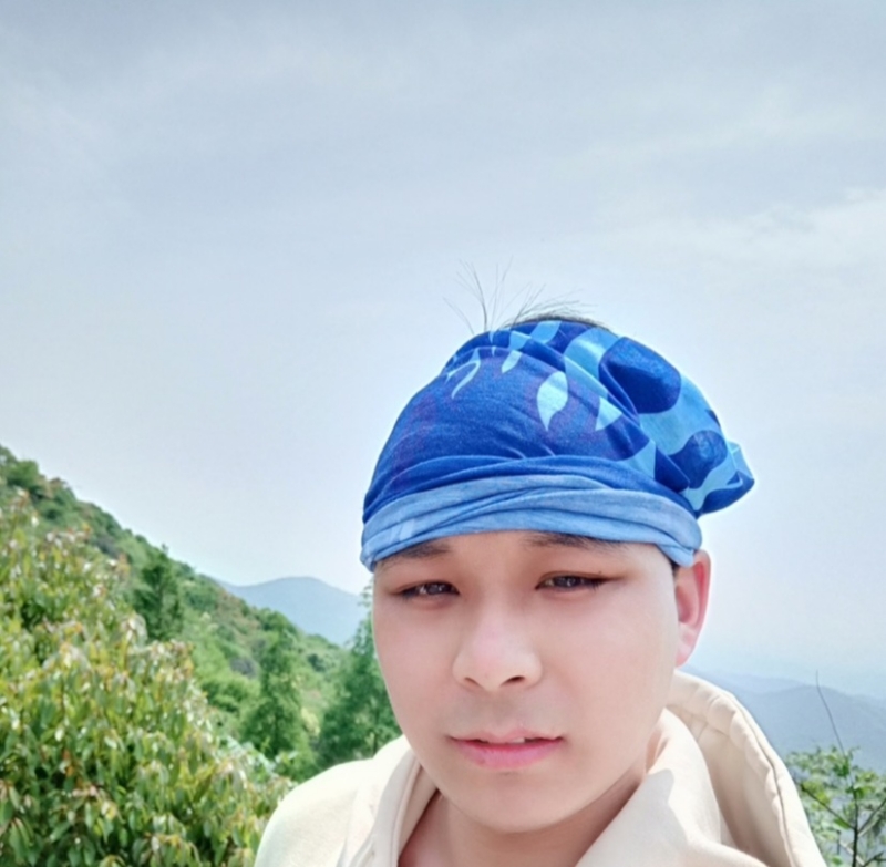 两人一世界的第一张照片--包头相亲服务中心