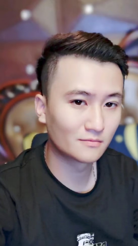 ToTheMoon的第一张照片--包头相亲服务中心