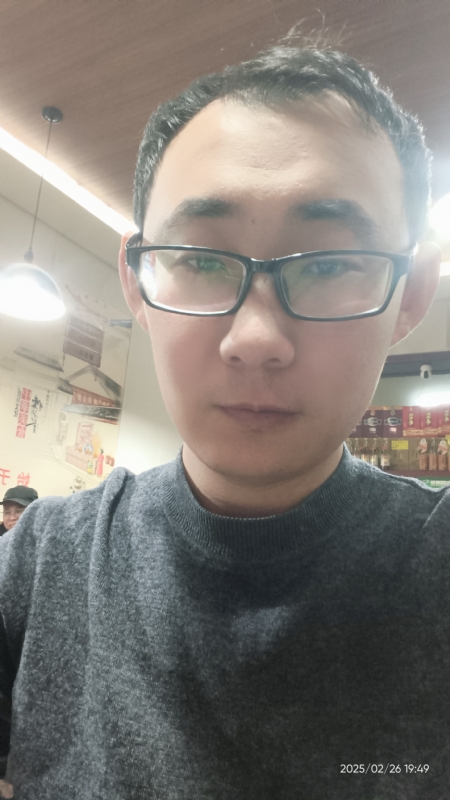 黑黑一笑的第一张照片--包头相亲服务中心