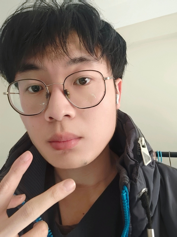 俊哒哒哒的第一张照片--包头相亲服务中心