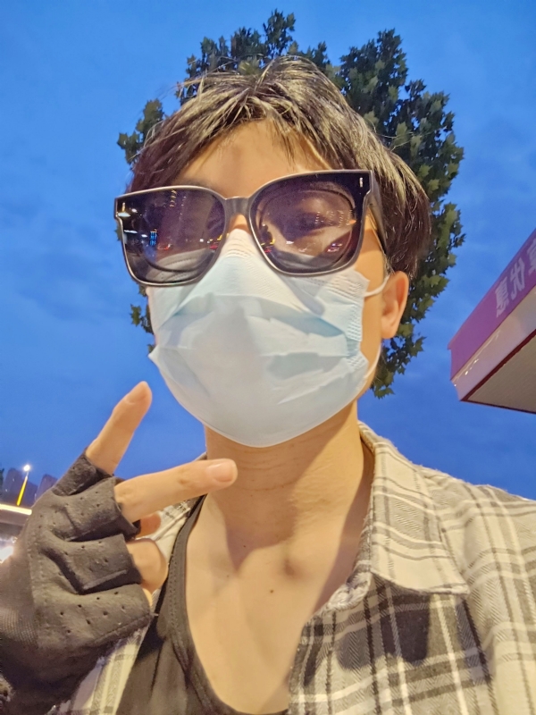 俊哒哒哒的第二张照片--包头相亲服务中心