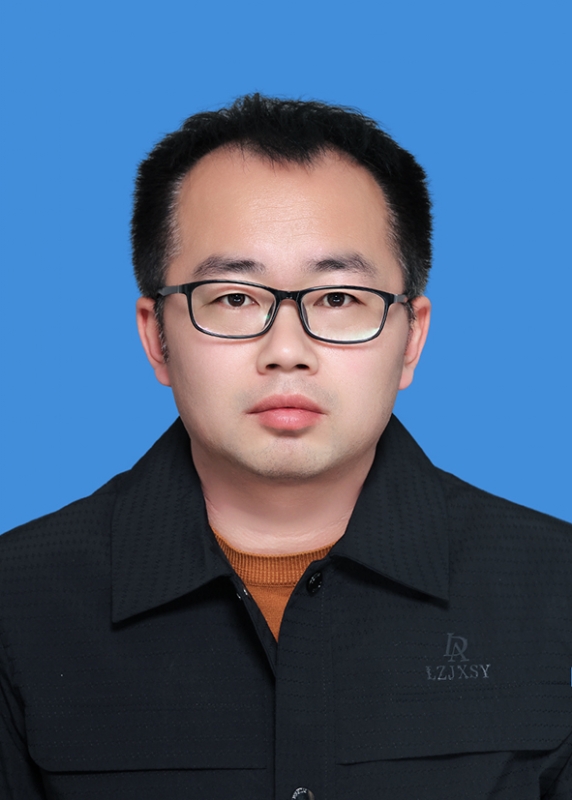 驰龙的第一张照片--包头相亲服务中心
