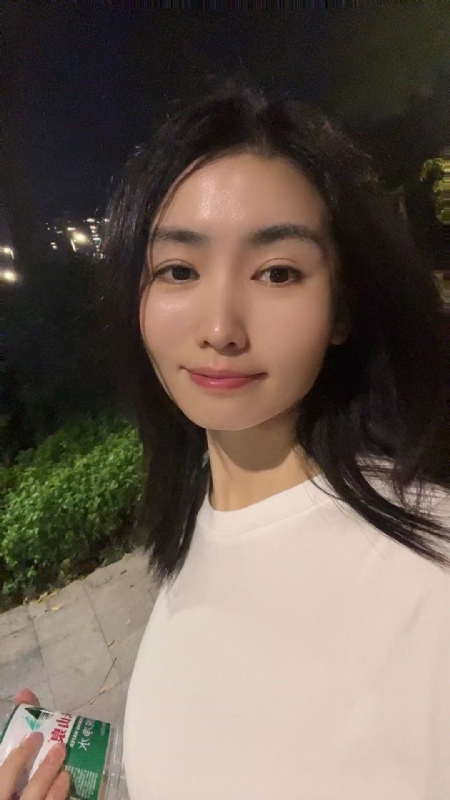 pan的第一张照片--包头相亲服务中心