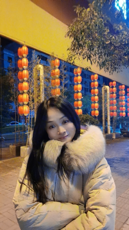 伊伊的第二张照片--包头相亲服务中心
