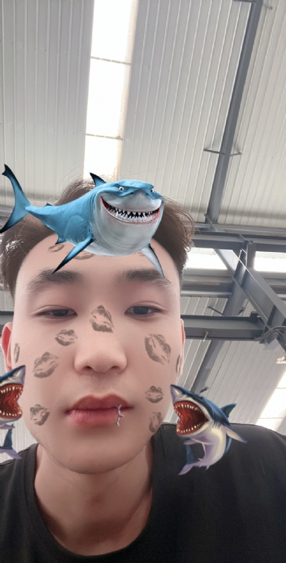 孤独的人的第一张照片--包头相亲服务中心