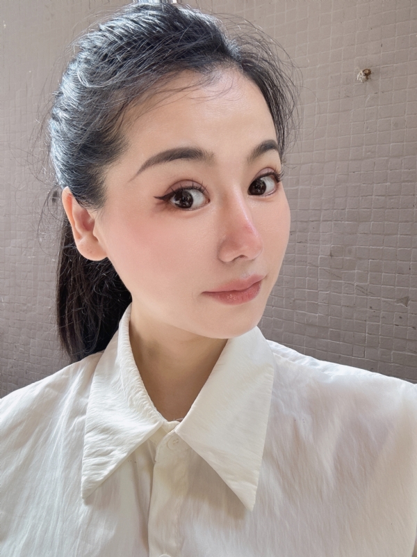 金莉的第二张照片--包头相亲服务中心