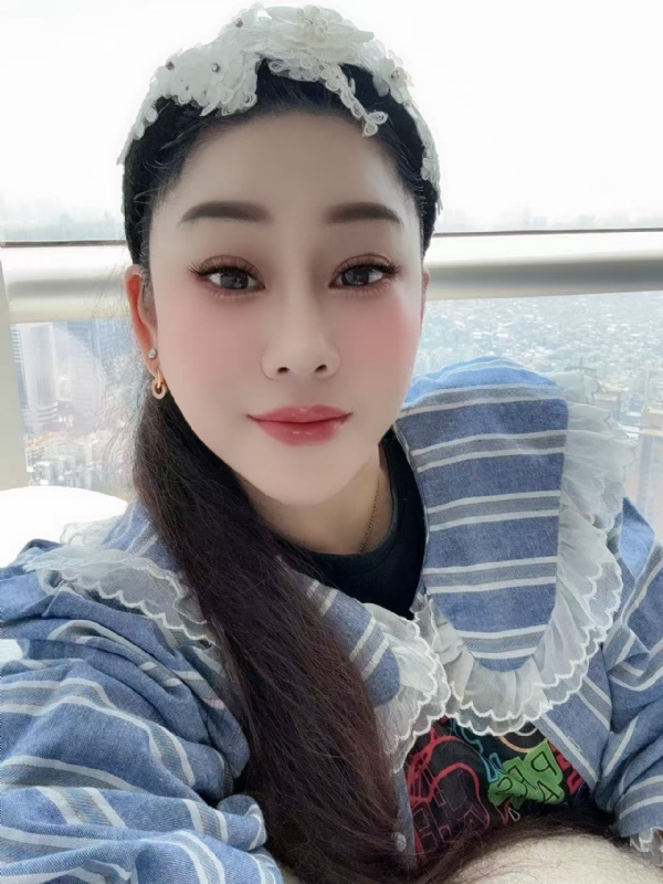 萱草沐晴的第一张照片--包头相亲服务中心