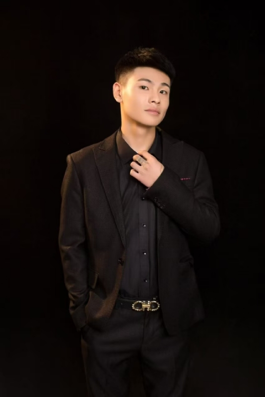 刘小船的第二张照片--包头相亲服务中心