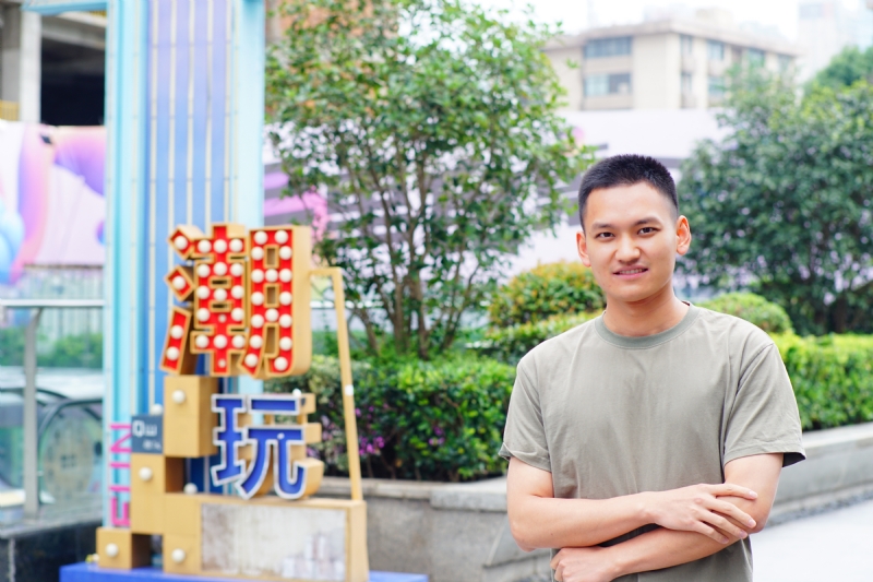 陌上烟雨的第一张照片--包头相亲服务中心