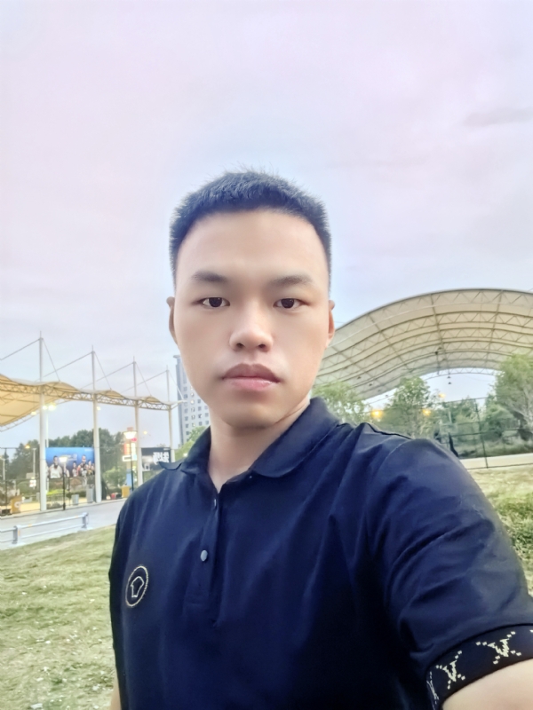 心中有你的第一张照片--包头相亲服务中心