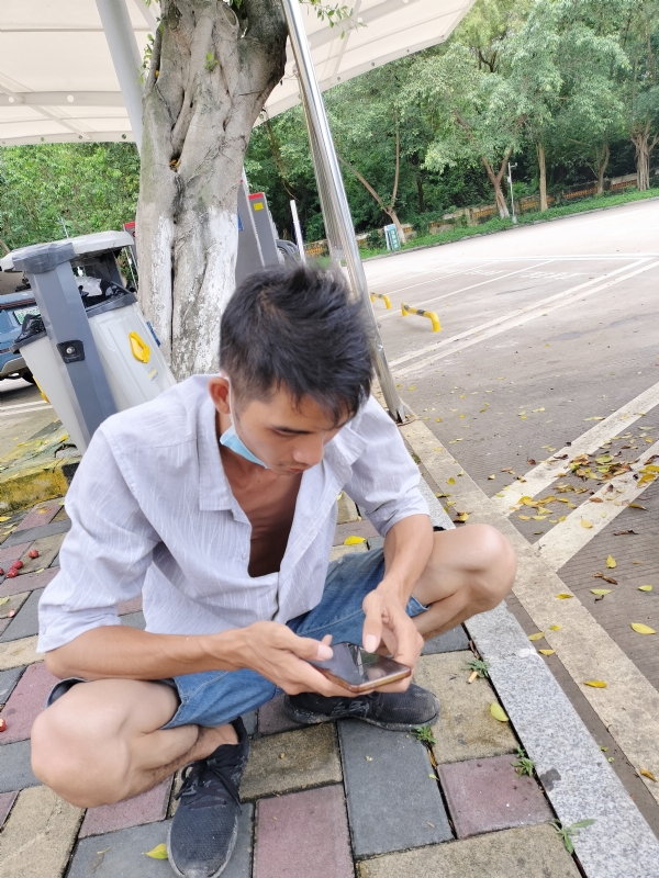 太累了的第一张照片--包头相亲服务中心