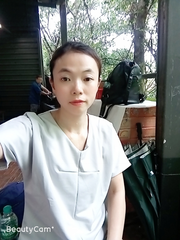 vivi的第一张照片--包头相亲服务中心